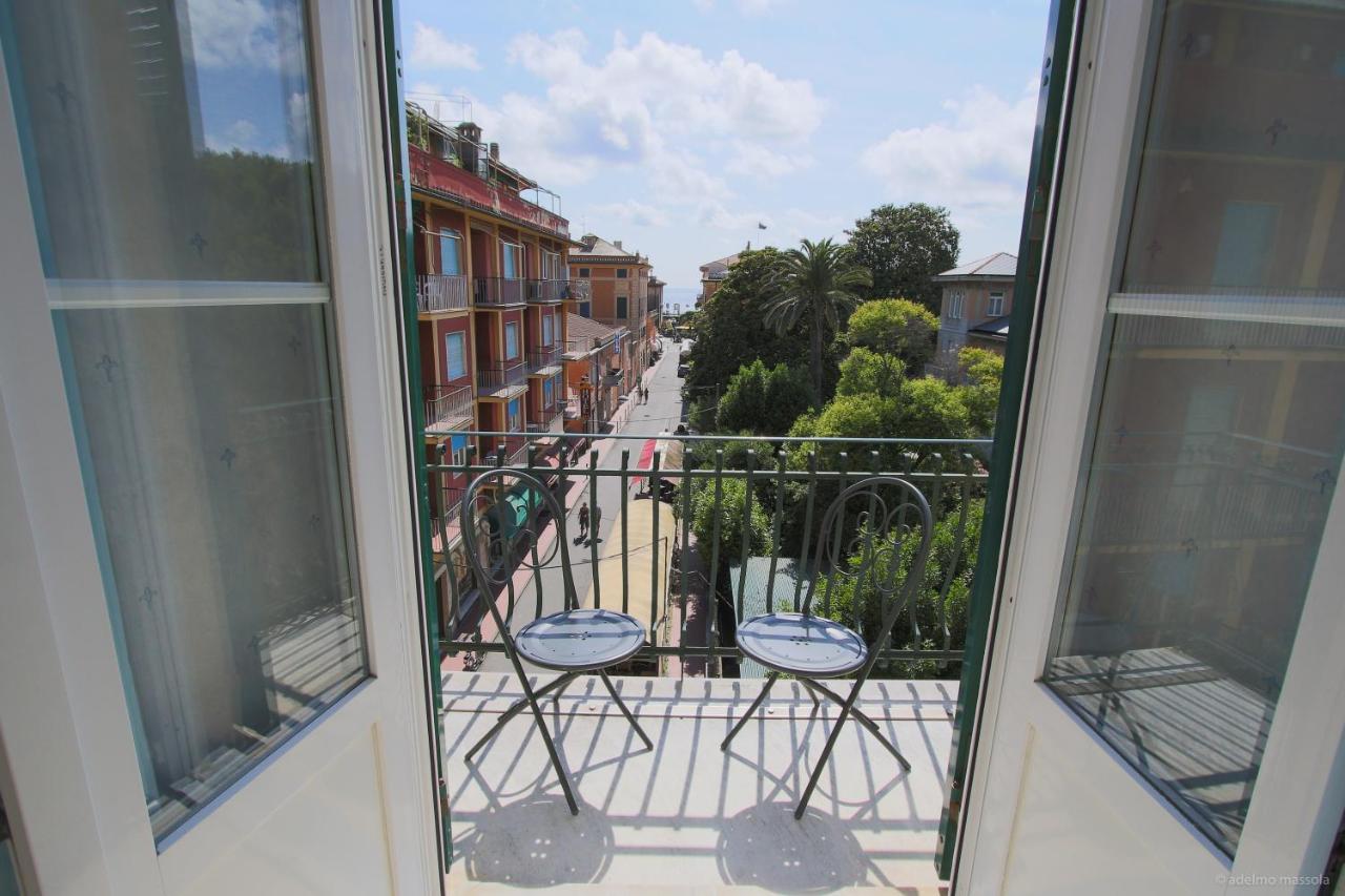 Hotel Nazionale Levanto Exterior foto